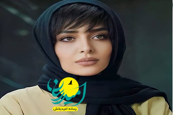 ساره بیات