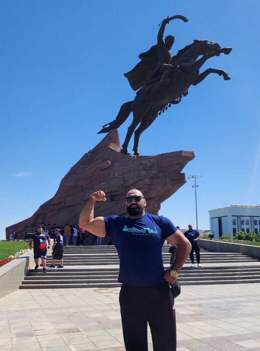 قیطاسی قویترین مرد ایران