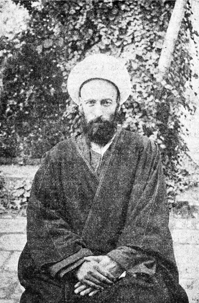 بنیانگذار مدرسه نوین میرزاحسن رشدیه